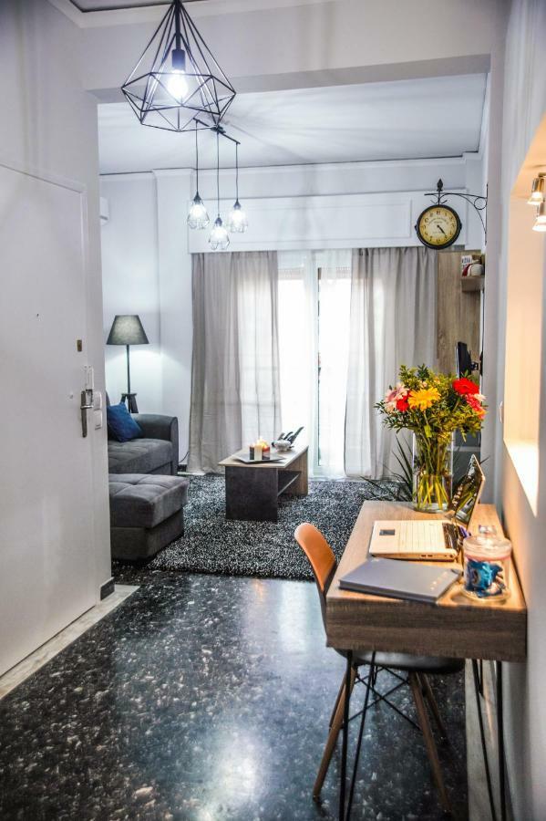 Luxury Apartment Near Acropolis! In The Heart Of Athens! Zewnętrze zdjęcie